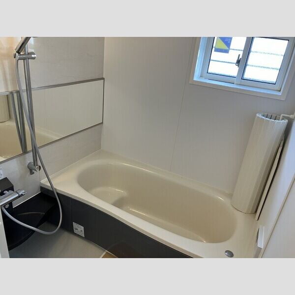 ラフィネフィオーレ103号室 浴室