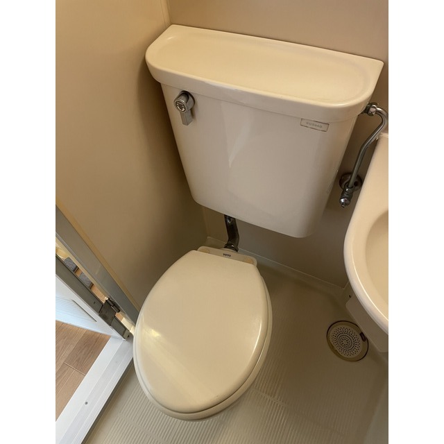 ＳＵＲＦ　ＨＯＵＳＥ212号室 内観