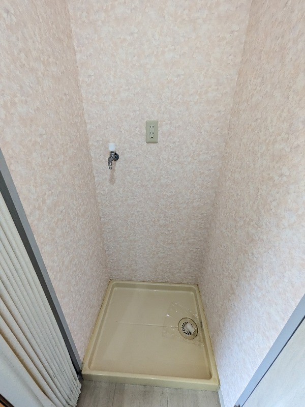 ベルエキップ一番館(E-143) 室内洗濯機置き場