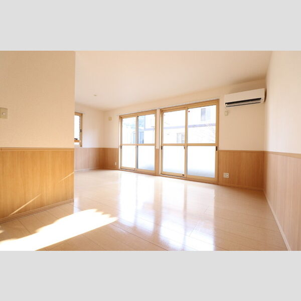 プロイド中央　ABCDEFGHH101号室 LDK16帖