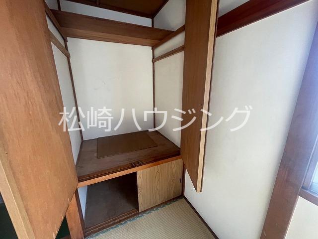 ハイツミハマ2階 収納