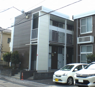 レオパレスワタル 外観