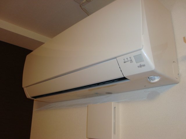 Ａｒｕｍｅ本蓮沼　-アルメモトハスヌマ-305号室 エアコン