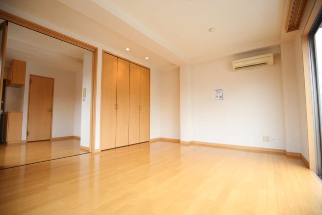 ケンブリッジハウス1階 同建物別部屋の参考画像