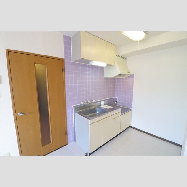 グランシャリオ大宮203号室 キッチン