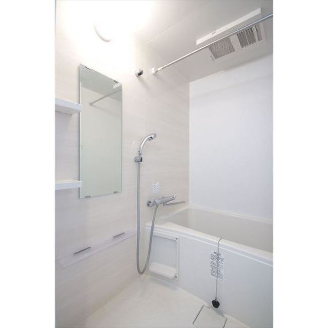 グランツルクサス神田 内観