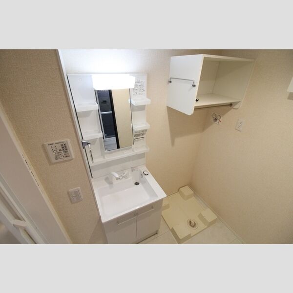 Maestro (マエストロ)102号室 独立洗面台