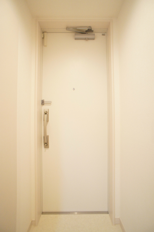 リブリ・ゆうやⅤ 玄関