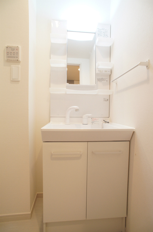 リブリ・グランコート新羽3階 ※他部屋参考写真