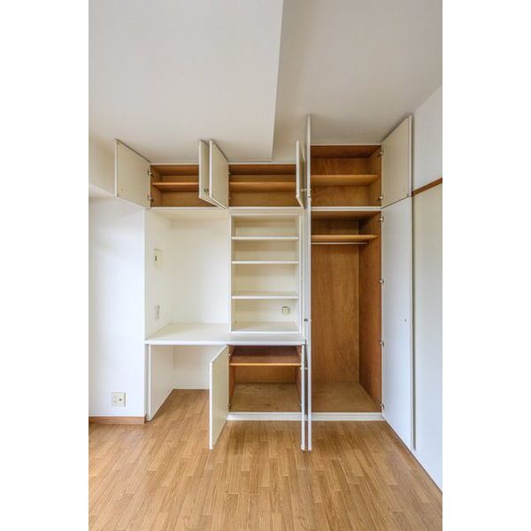 第12明智ビル 収納