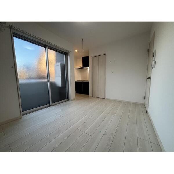 ウエストガーデン南花畑 リビング