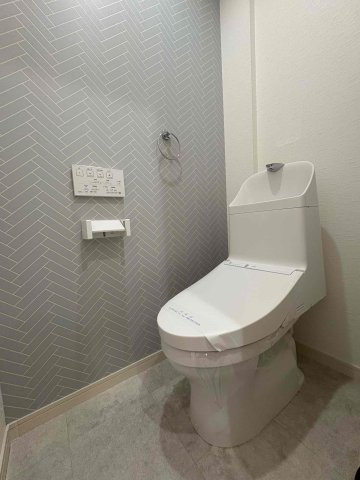 カノア狛江201号室 トイレ