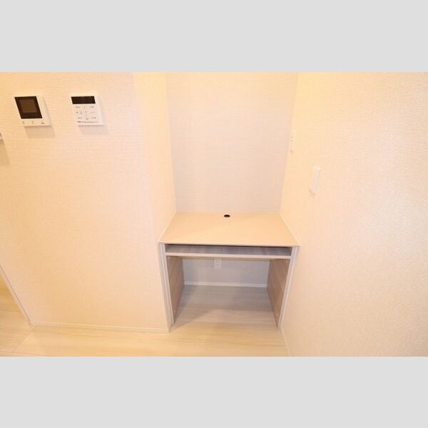 アベニール112号室 ワークスペース