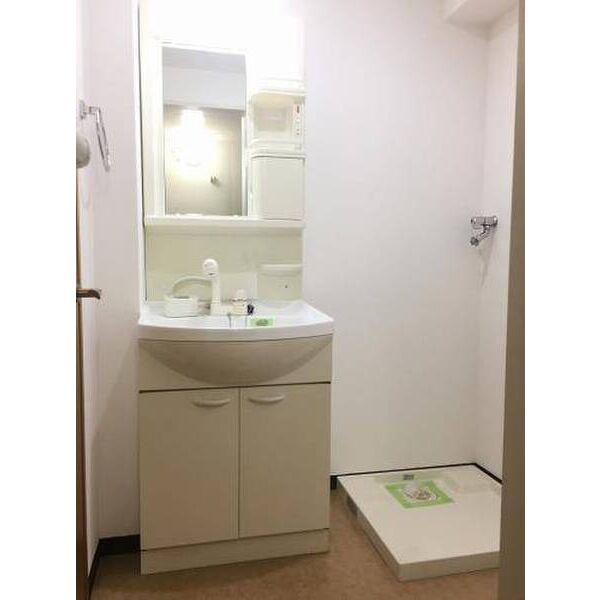 サル・ドュ・セジュール0304号室 洗面