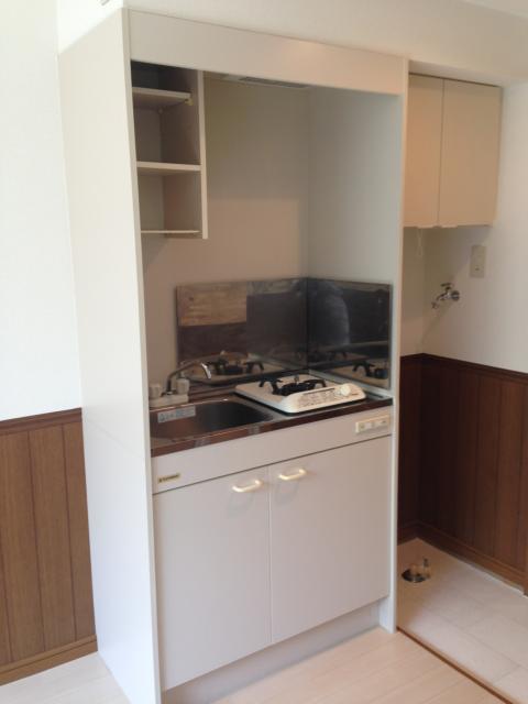 アーバンスクエア江原町Ｃ棟0107号室 キッチン