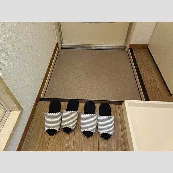 たかおか荘0201号室 玄関