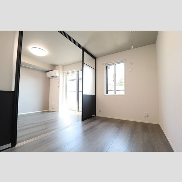 ボア・フォレット205号室 洋室