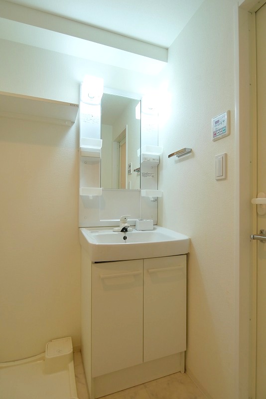 スパシエソリデ横浜鶴見 内観