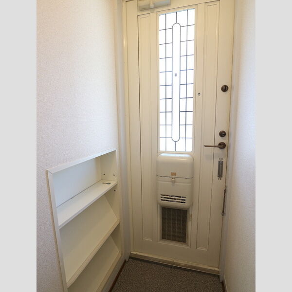 ジュネス陽光台 玄関