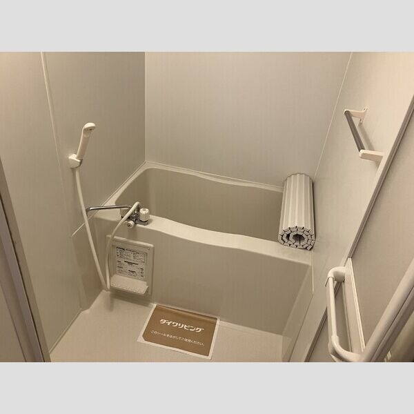 パレンティーアコート306号室 浴室