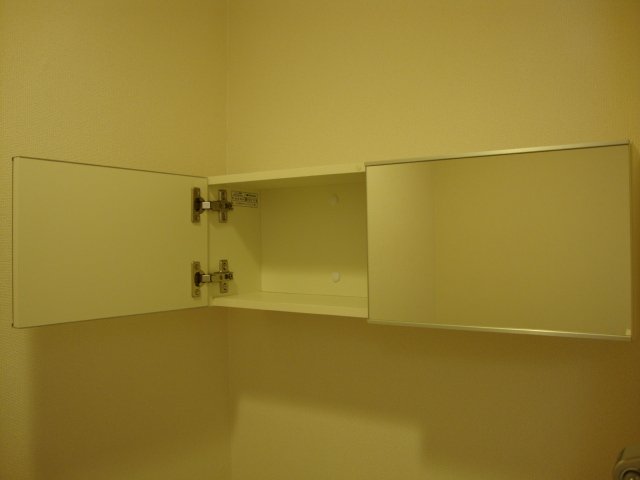 ラ・カヨーサ ＷＣ吊戸棚