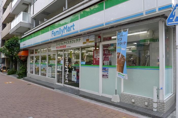 ステージグランデ早稲田 ファミリーマート早稲田鶴巻店