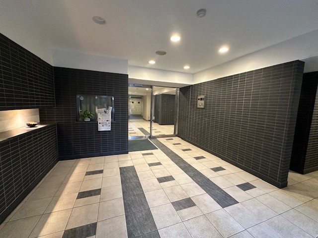 プライムアーバン本駒込303号室 エントランス