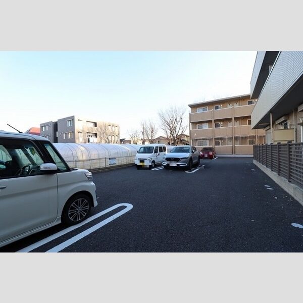 リヴェール　A 駐車場