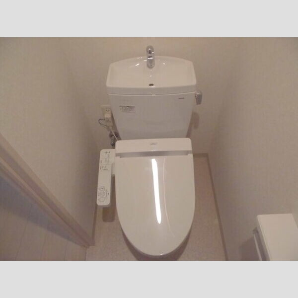 Maison Jaune　 トイレ