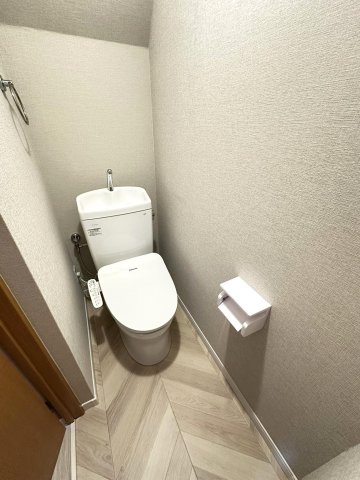 板橋区若木3丁目 トイレ、ウォシュレット新品