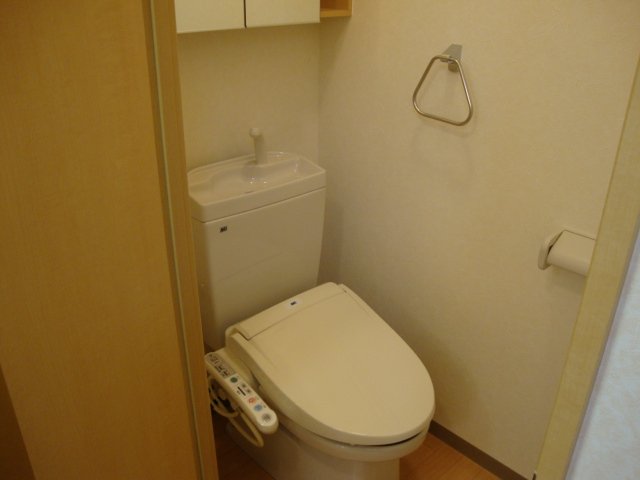 ラビエール鎌倉 トイレ