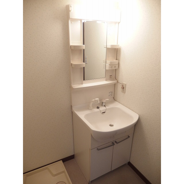 プレジール I101号室 内観