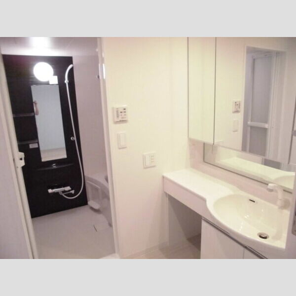 アーバンシャトー千葉506号室 洗面室・浴室