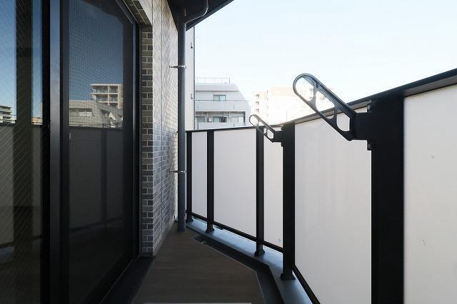 ALTERNA横濱阪東橋4階 バルコニー