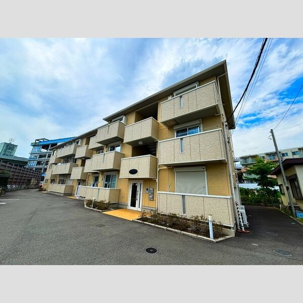 アンバサルの外観画像