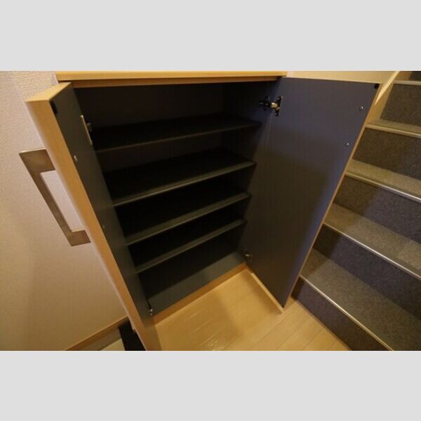 プリモ201号室 シューズボックス