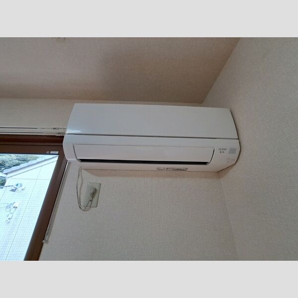グリーンヒルズSAKAUE エアコン