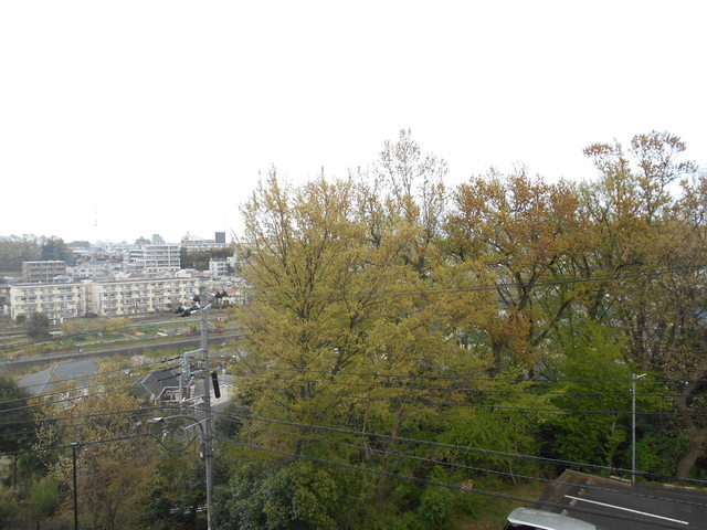 鵜野森グリーンヒルズA403号室 展望