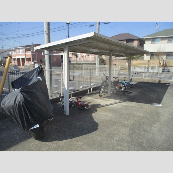 ラプランタン　B 駐輪場