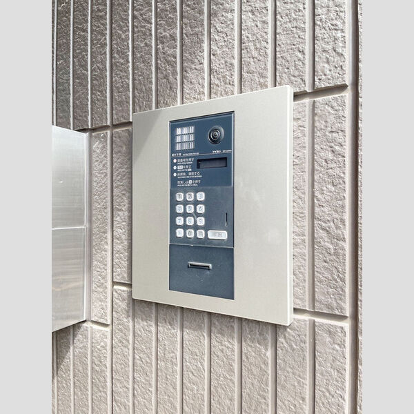 Dーroom元町 オートロックシステム