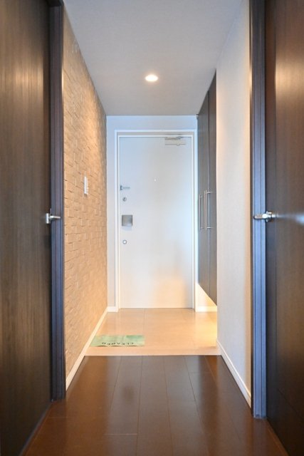 ザ・ミレナリータワーズ 玄関