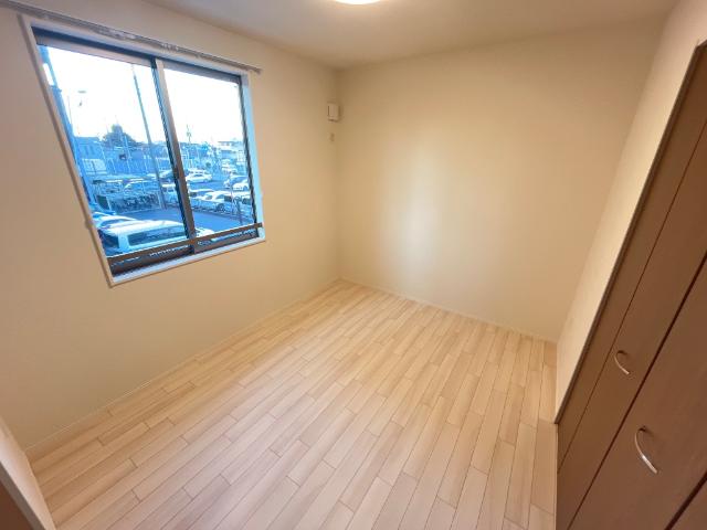グラン・レセルバ浦和202号室 洋室