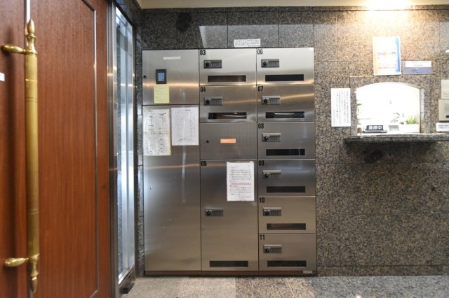 菱和パレス御茶ノ水湯島天神町6階 宅配BOX