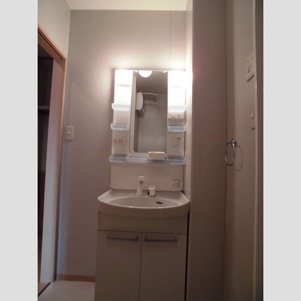 バニュルス　Ⅰ・Ⅱ・ⅢⅡ103号室 洗髪洗面台