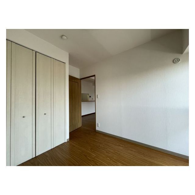 グリーンフィールド大山 洋室