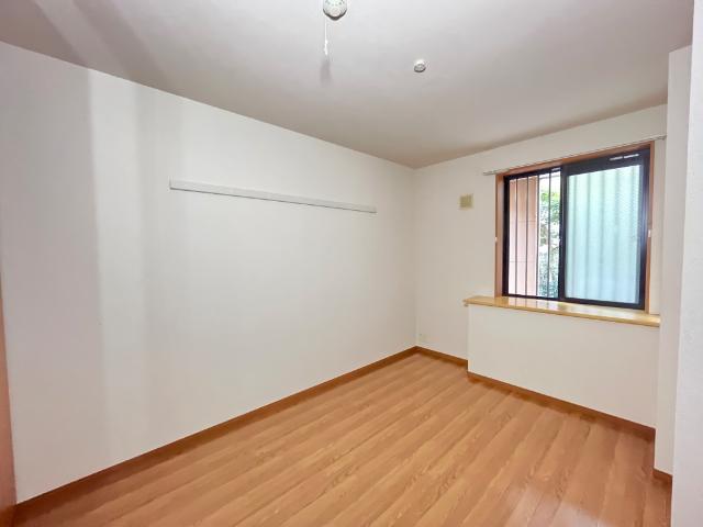 ジラフ２０１０ 洋室