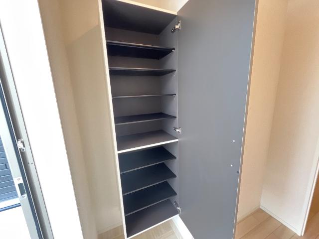 （仮称）柳島アパートＡ棟新築計画102号室 下駄箱（イメージ）