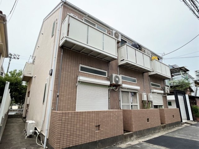 ジュネパレス市川第２４Ｃ1階 外観