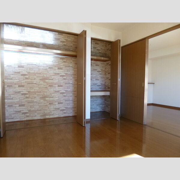 サニーコート18 収納