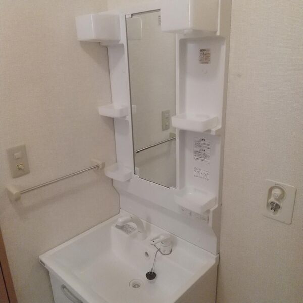 ウェーブ 洗髪洗面化粧台